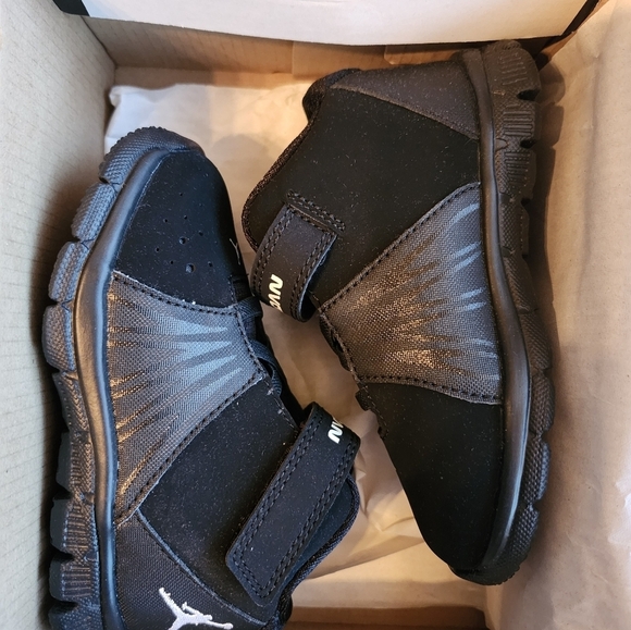 Jordan 5 AM BT Black 7c - Picture 1 of 9